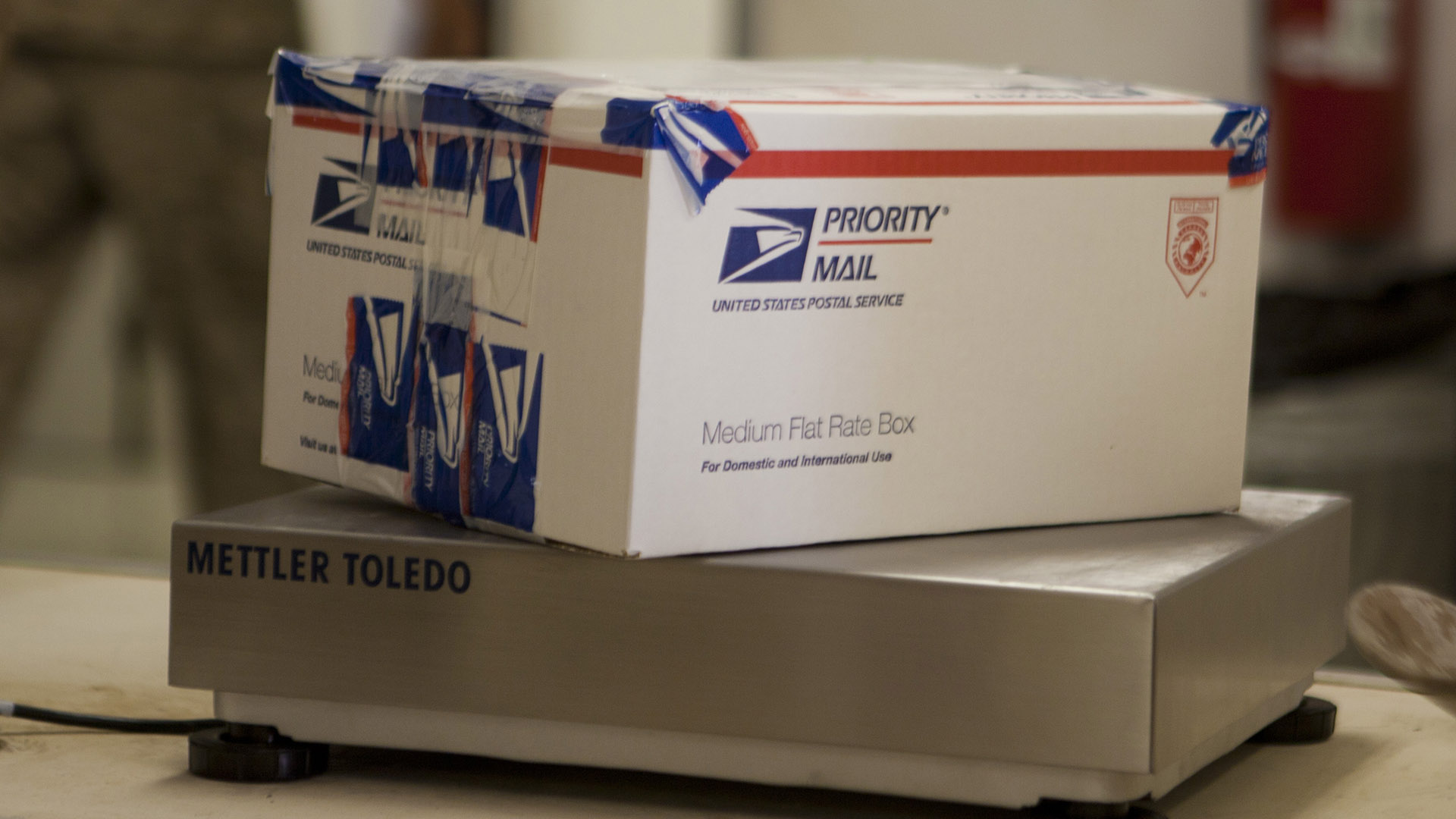 usps large flat rate box shipping rate